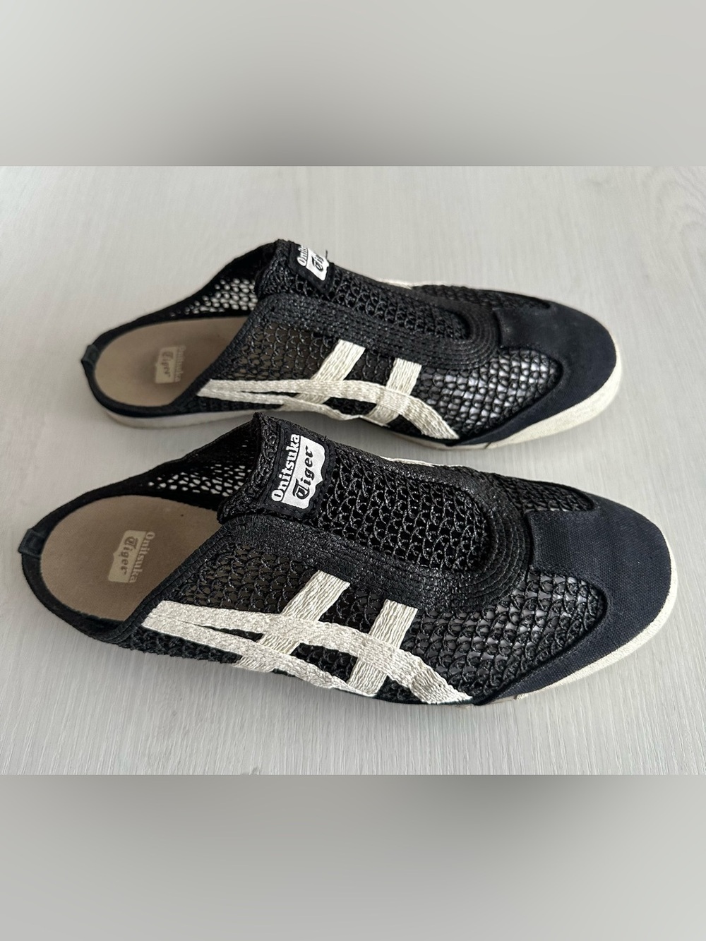 Onitsuka Tiger by Asics Black & White Slip-On Mexico 66 Sabot Sneakers - 11.5 - Picture 5 of 9
